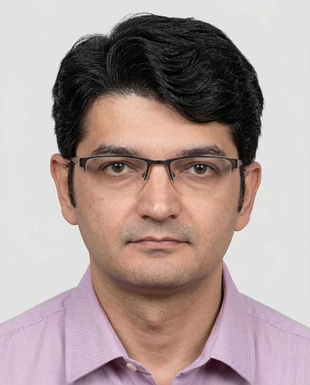Dr. Aashish Mathur