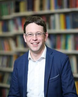 Dr James Abdey