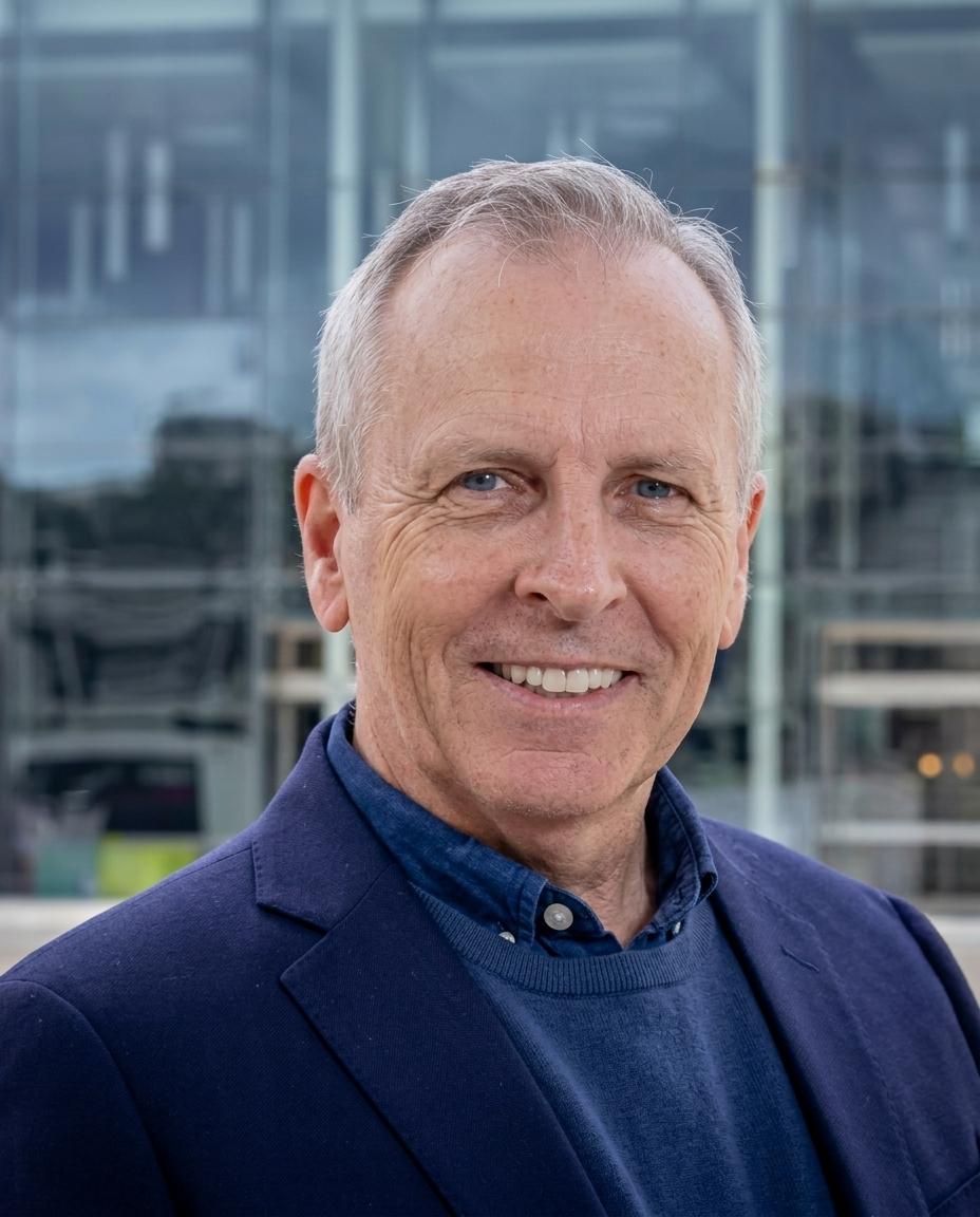 Associate Professor Paul Nesbit