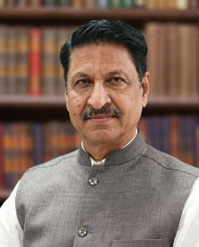 Dr. Rajesh Dogra
