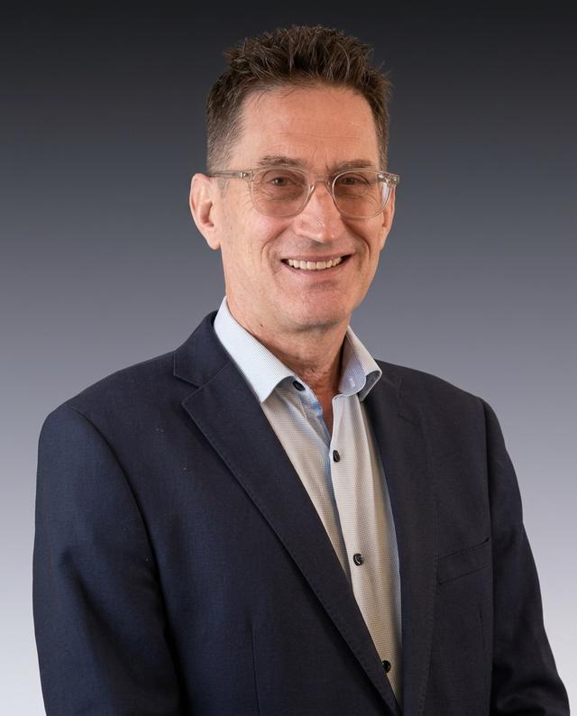 Dr. Rob Nelson