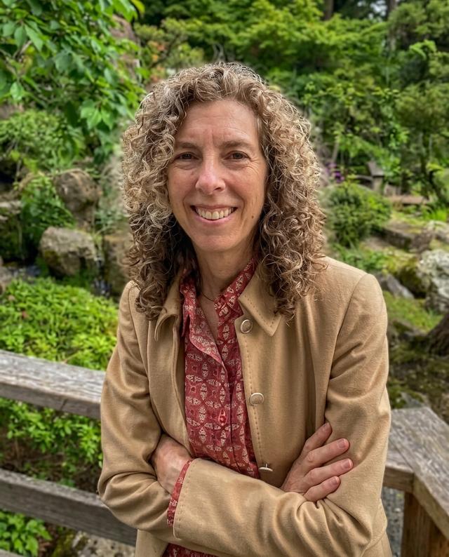 Dr Puneeta Miriam
Silverman